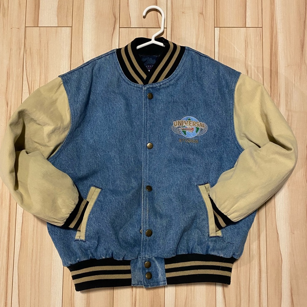 Vintage Universal studios child’s button jacket
